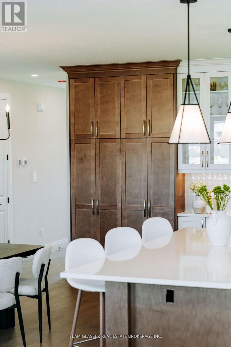 22 Dearing Drive, South Huron (Stephen), Ontario  N0M 1T0 - Photo 9 - X12498940