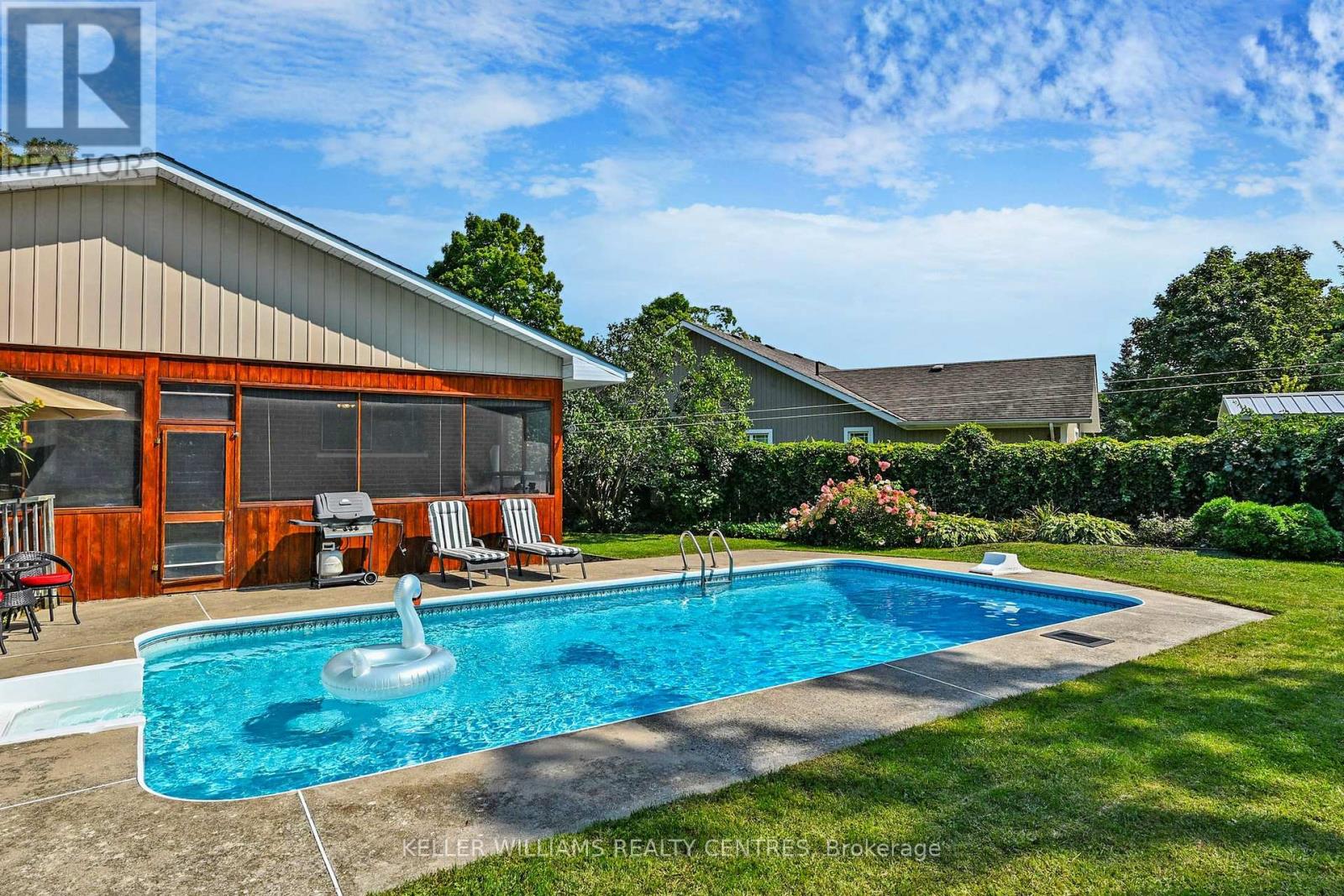 121 Queen Street, Kawartha Lakes, Ontario  K0M 1N0 - Photo 8 - X12498802