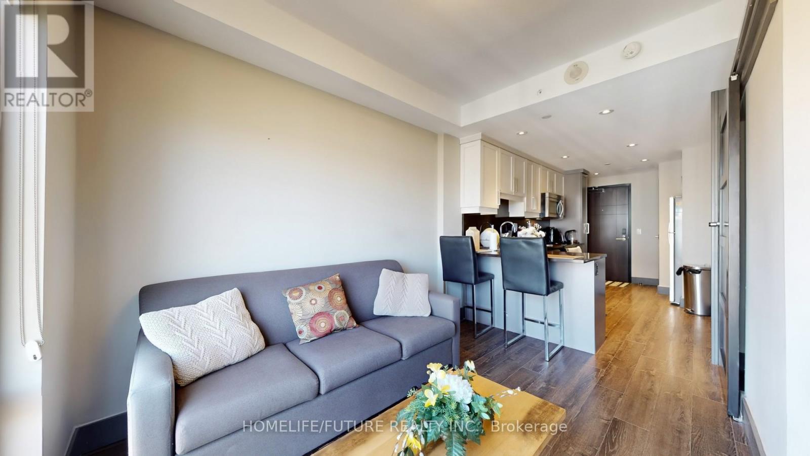 S2205 - 330 Phillip Street, Waterloo, Ontario  N2L 3W9 - Photo 10 - X12498810