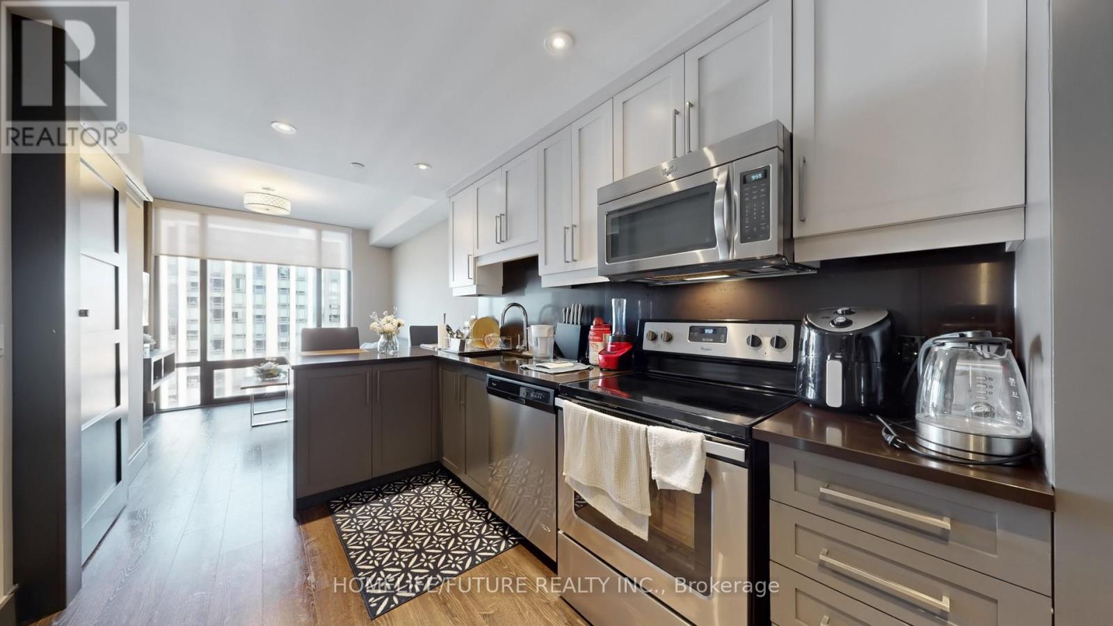 S2205 - 330 Phillip Street, Waterloo, Ontario  N2L 3W9 - Photo 13 - X12498810