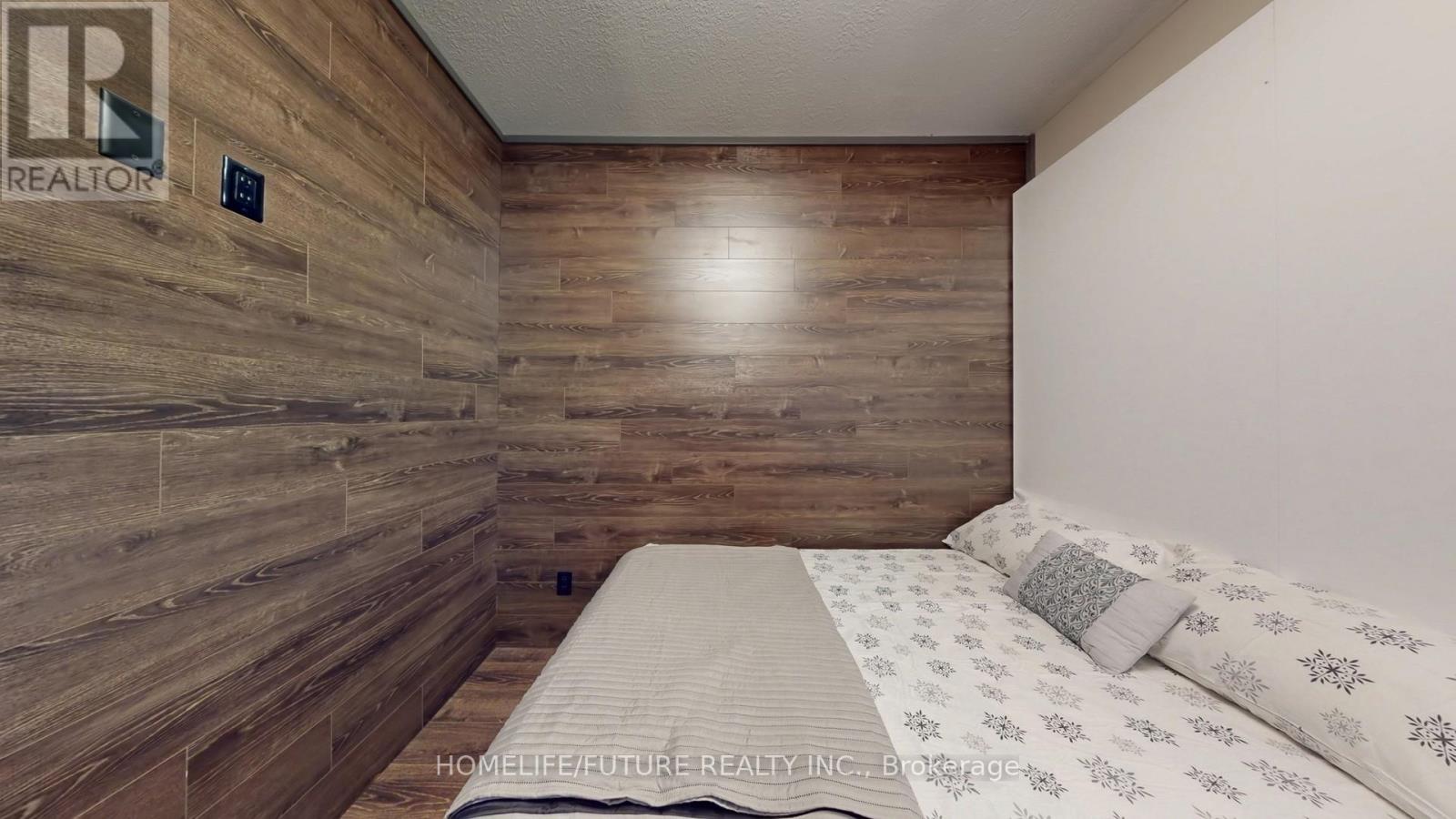 S2205 - 330 Phillip Street, Waterloo, Ontario  N2L 3W9 - Photo 18 - X12498810