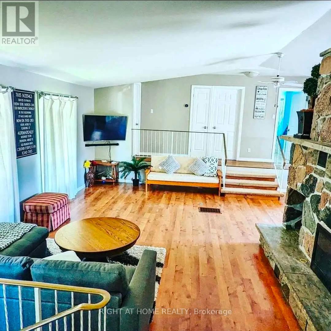 1 Oak Street, Trent Hills, Ontario  K0L 1L0 - Photo 2 - X12498854