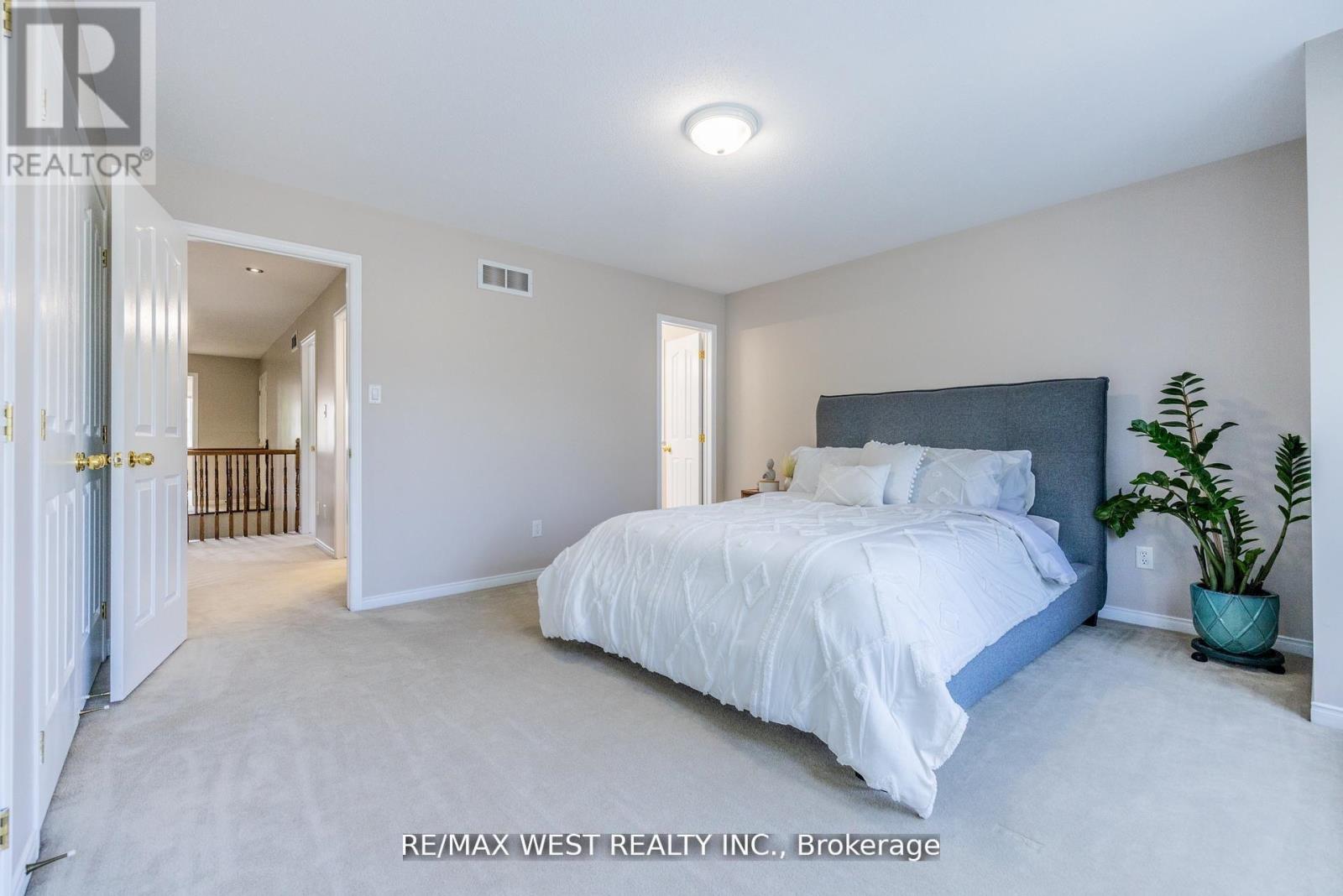 214 Castlegarth Crescent, Ottawa, Ontario  K2J 5N6 - Photo 15 - X12498884