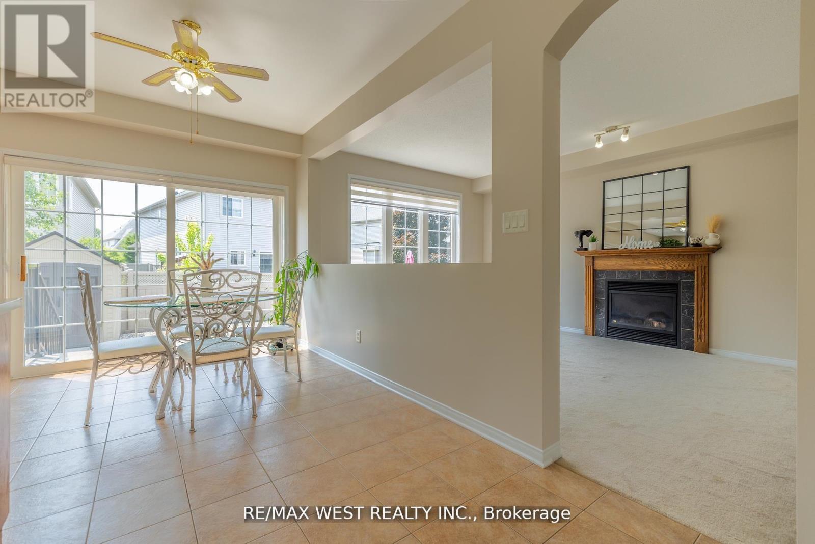 214 Castlegarth Crescent, Ottawa, Ontario  K2J 5N6 - Photo 5 - X12498884