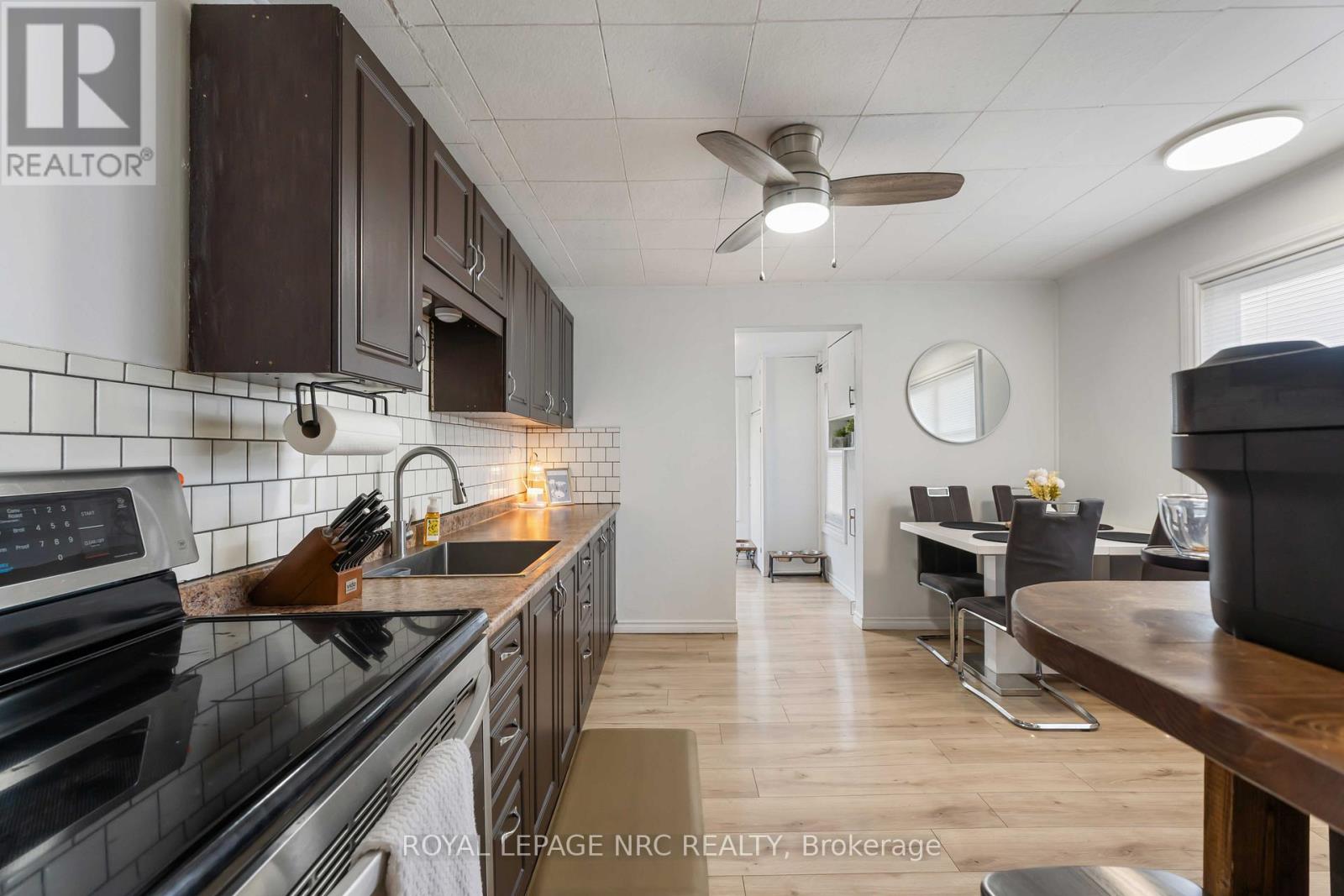 77 Ellen Street, Fort Erie, Ontario  L2A 4C9 - Photo 16 - X12498968