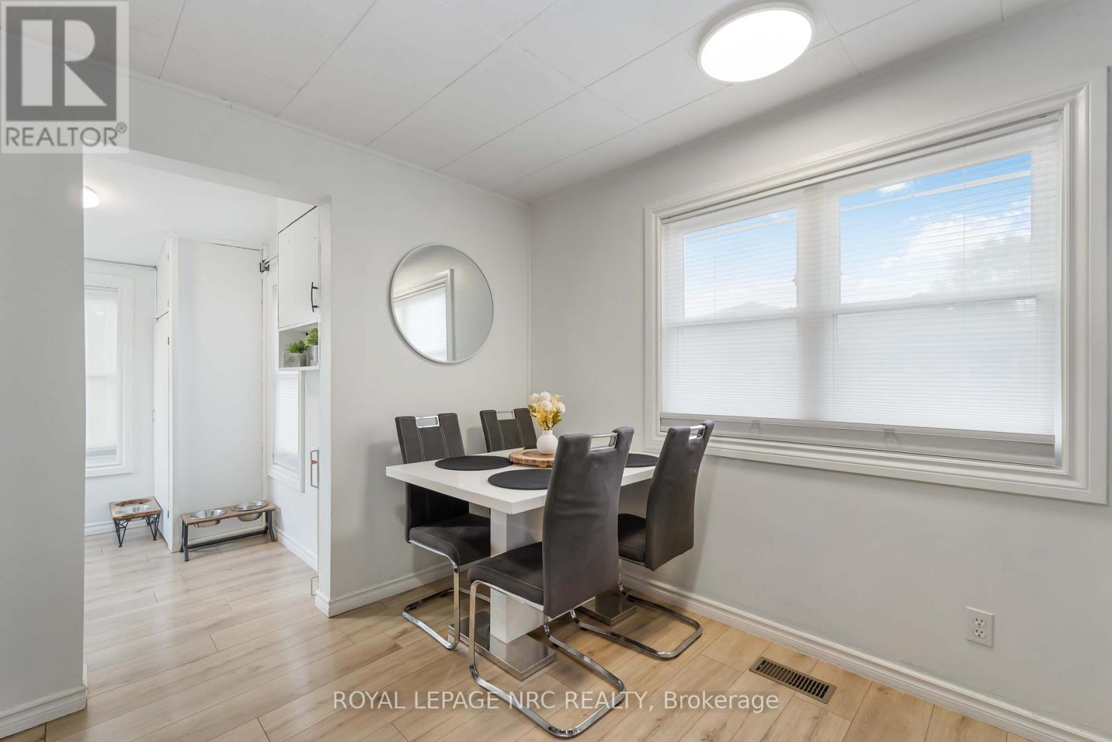 77 Ellen Street, Fort Erie, Ontario  L2A 4C9 - Photo 21 - X12498968