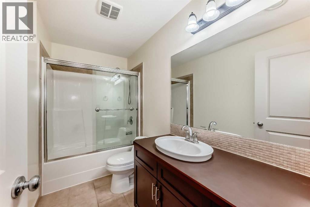 160 Sienna Passage, Chestermere, Alberta  T1X 0B6 - Photo 39 - A2266892