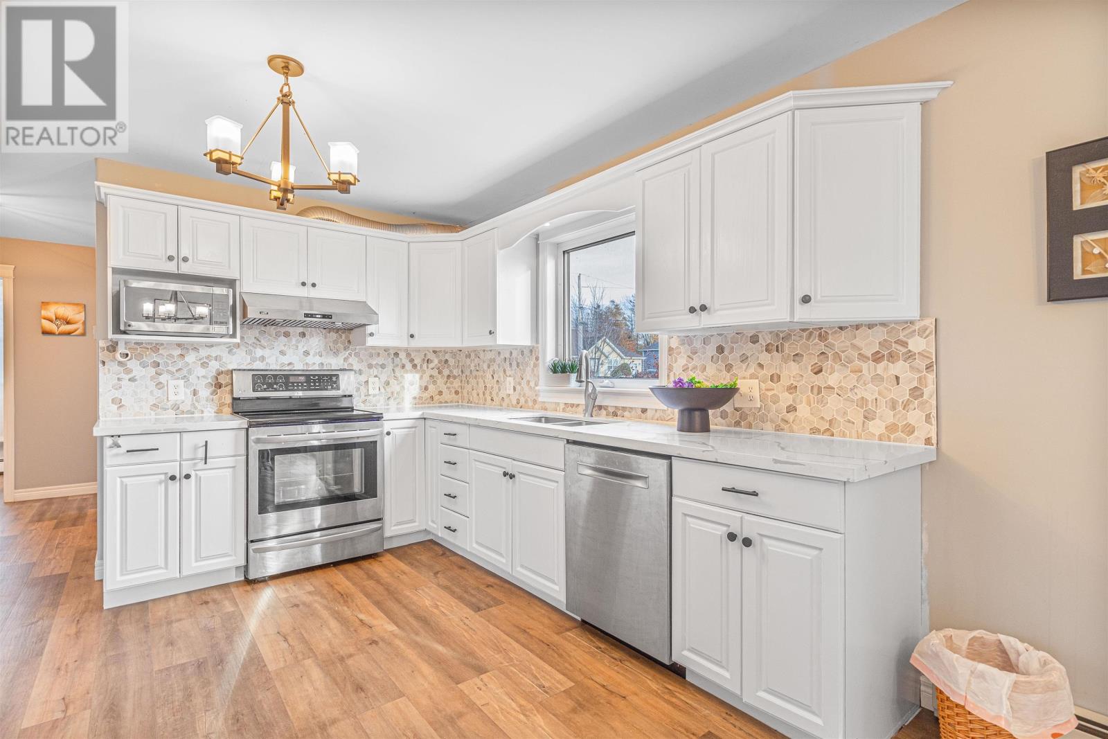 3 Macphee Street S, West Royalty, Prince Edward Island  C1E 2M6 - Photo 13 - 202527056