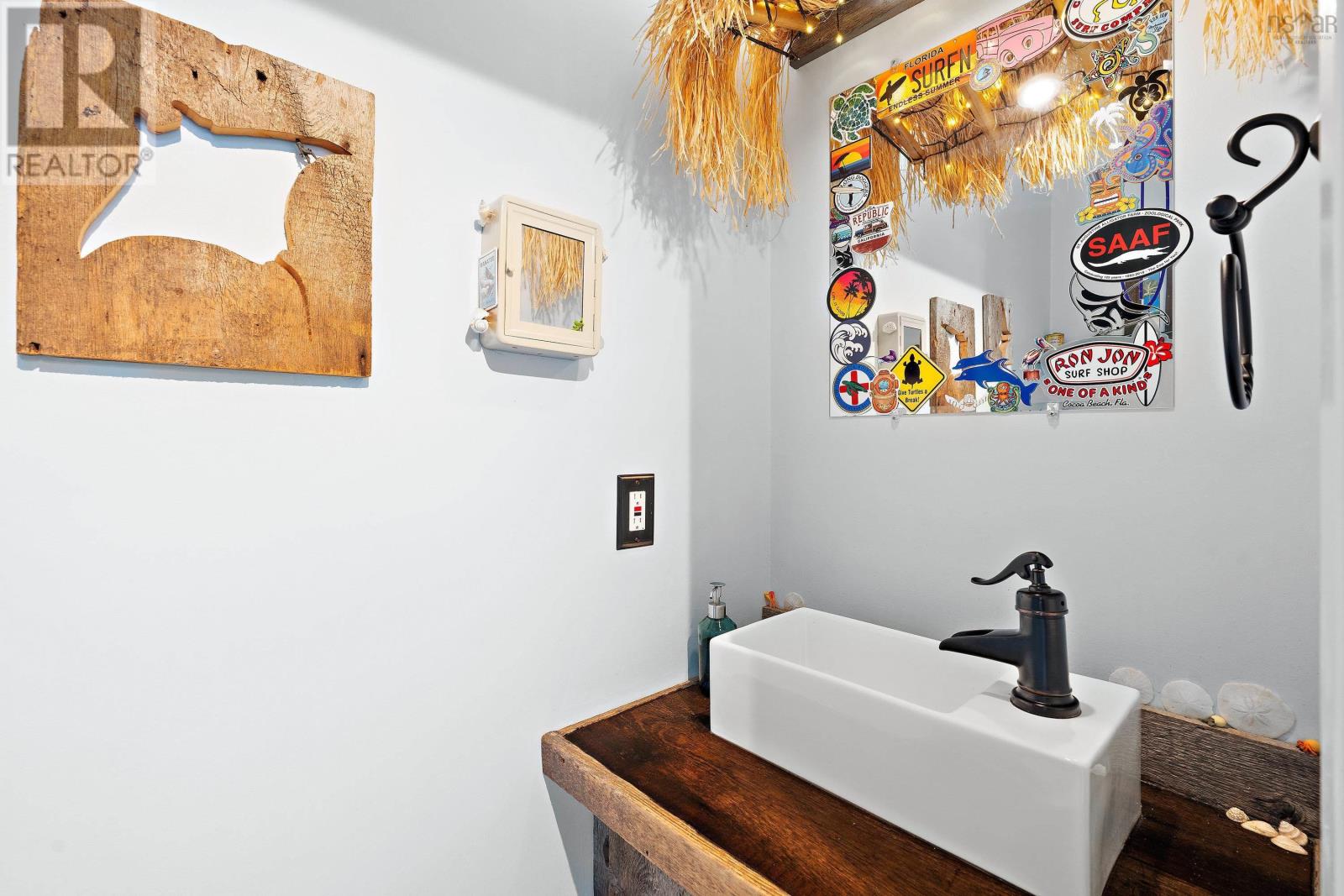 18 Bryden Avenue, Halifax, Nova Scotia  B3P 1H2 - Photo 11 - 202524112