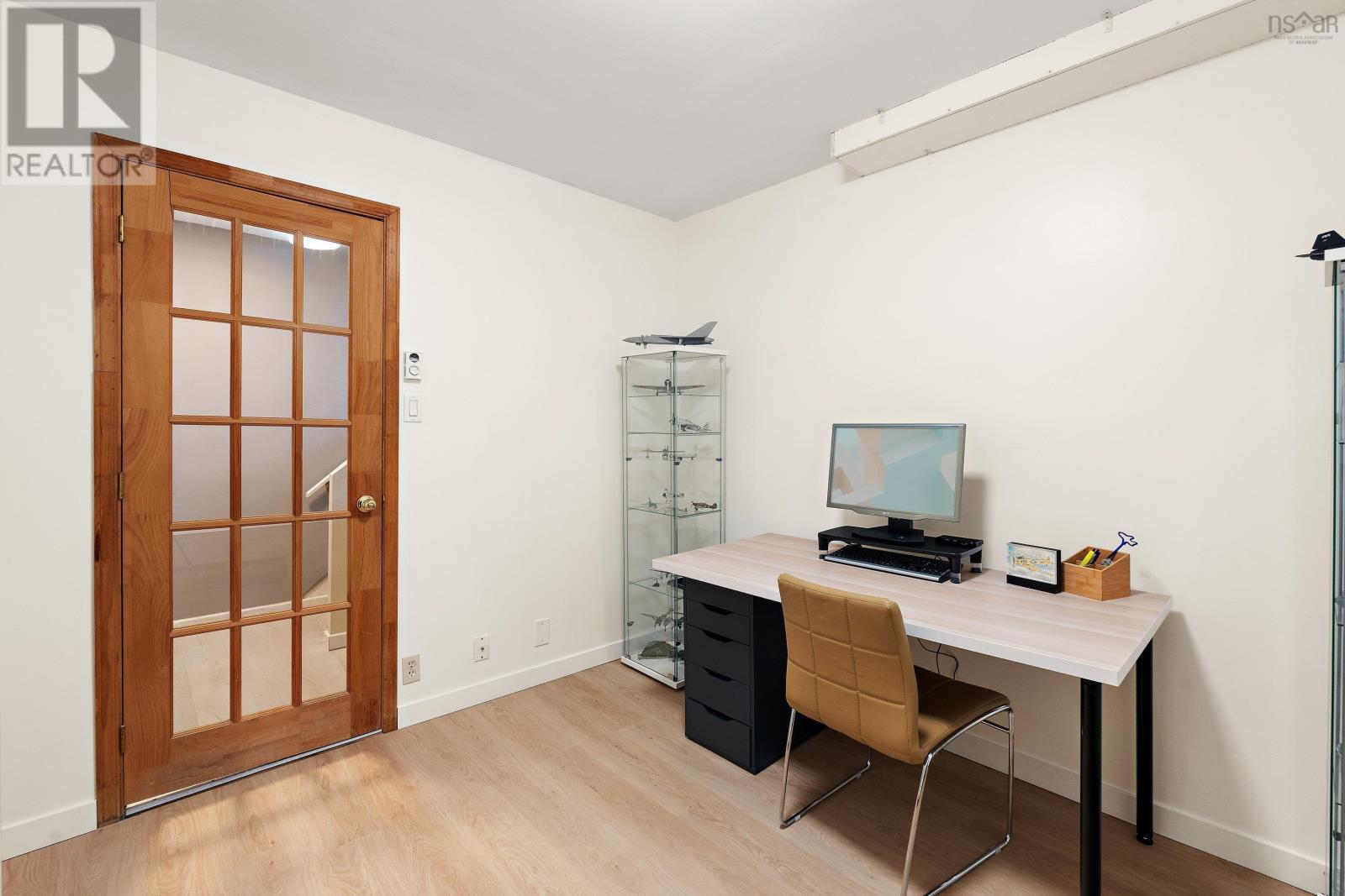 18 Bryden Avenue, Halifax, Nova Scotia  B3P 1H2 - Photo 25 - 202524112