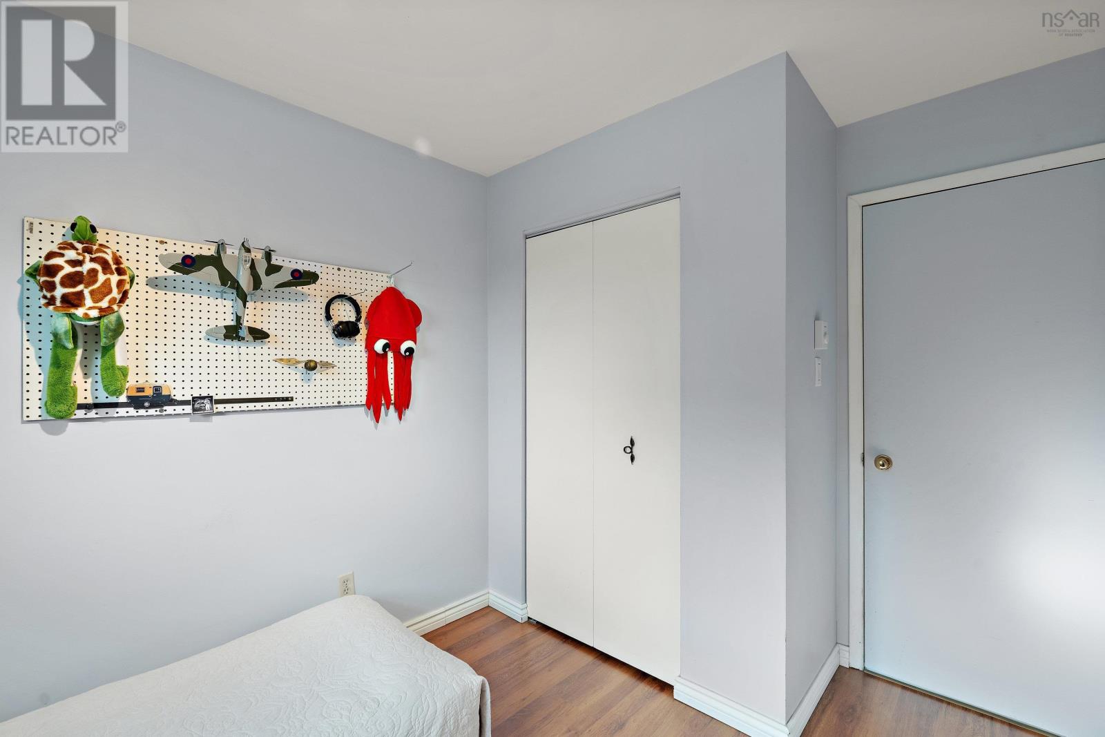 18 Bryden Avenue, Halifax, Nova Scotia  B3P 1H2 - Photo 24 - 202524112