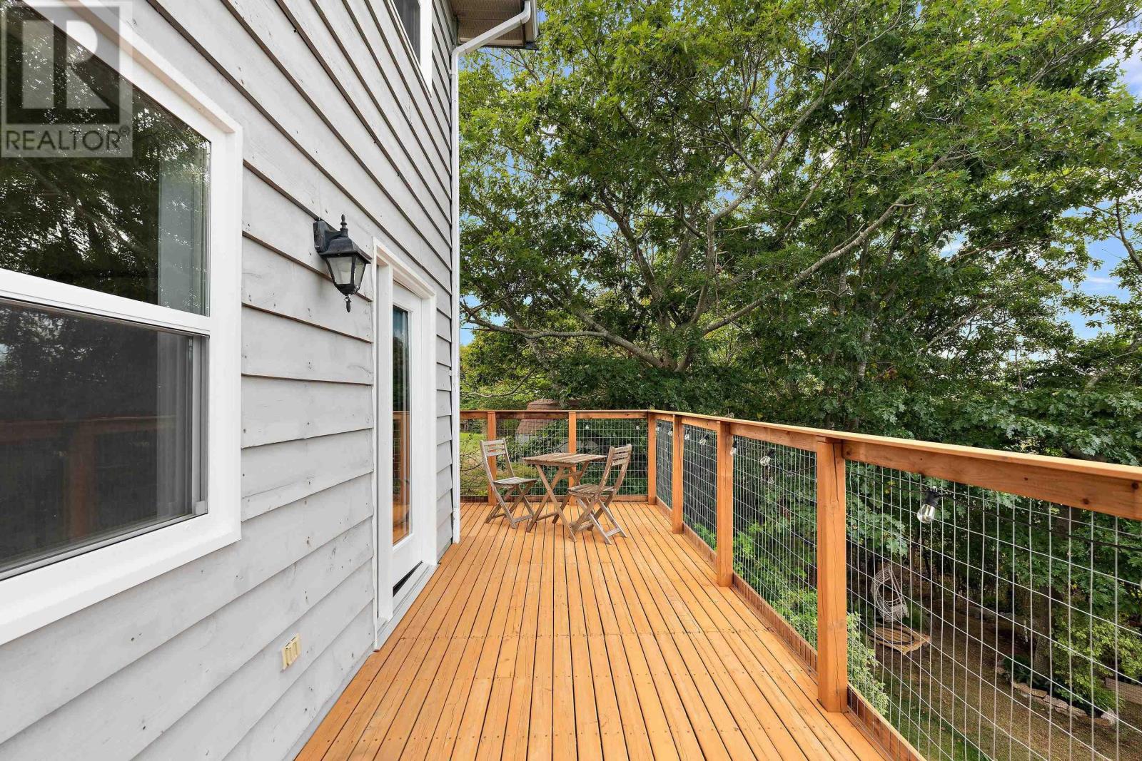 18 Bryden Avenue, Halifax, Nova Scotia  B3P 1H2 - Photo 35 - 202524112