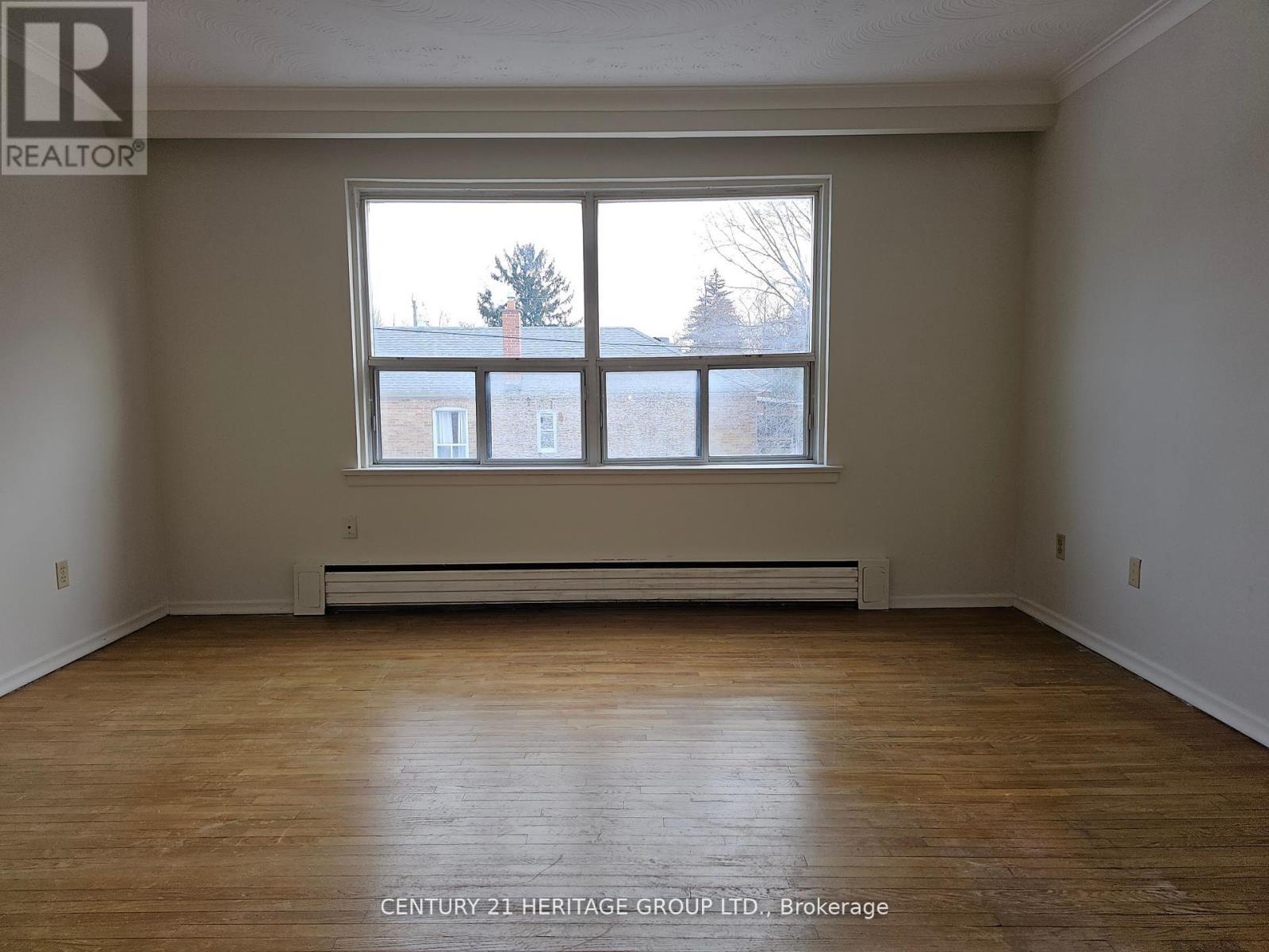 3 - 423 Pharmacy Avenue, Toronto, Ontario  M1L 3G5 - Photo 10 - E12498958