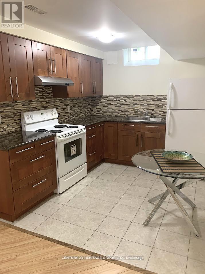 Lower - 536 Summeridge Drive, Vaughan, Ontario  L4J 9J1 - Photo 6 - N12498936