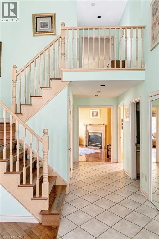 54 Falconridge Drive, Hamilton, Ontario  L9B 2P3 - Photo 14 - 40784682