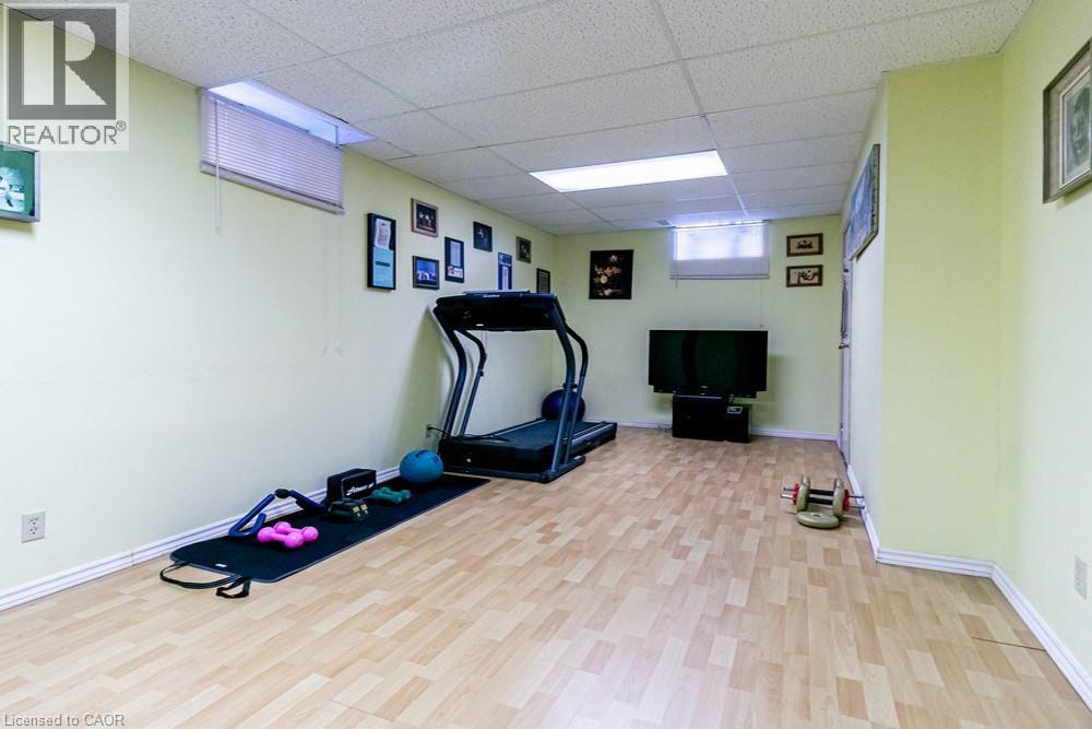 54 Falconridge Drive, Hamilton, Ontario  L9B 2P3 - Photo 38 - 40784682