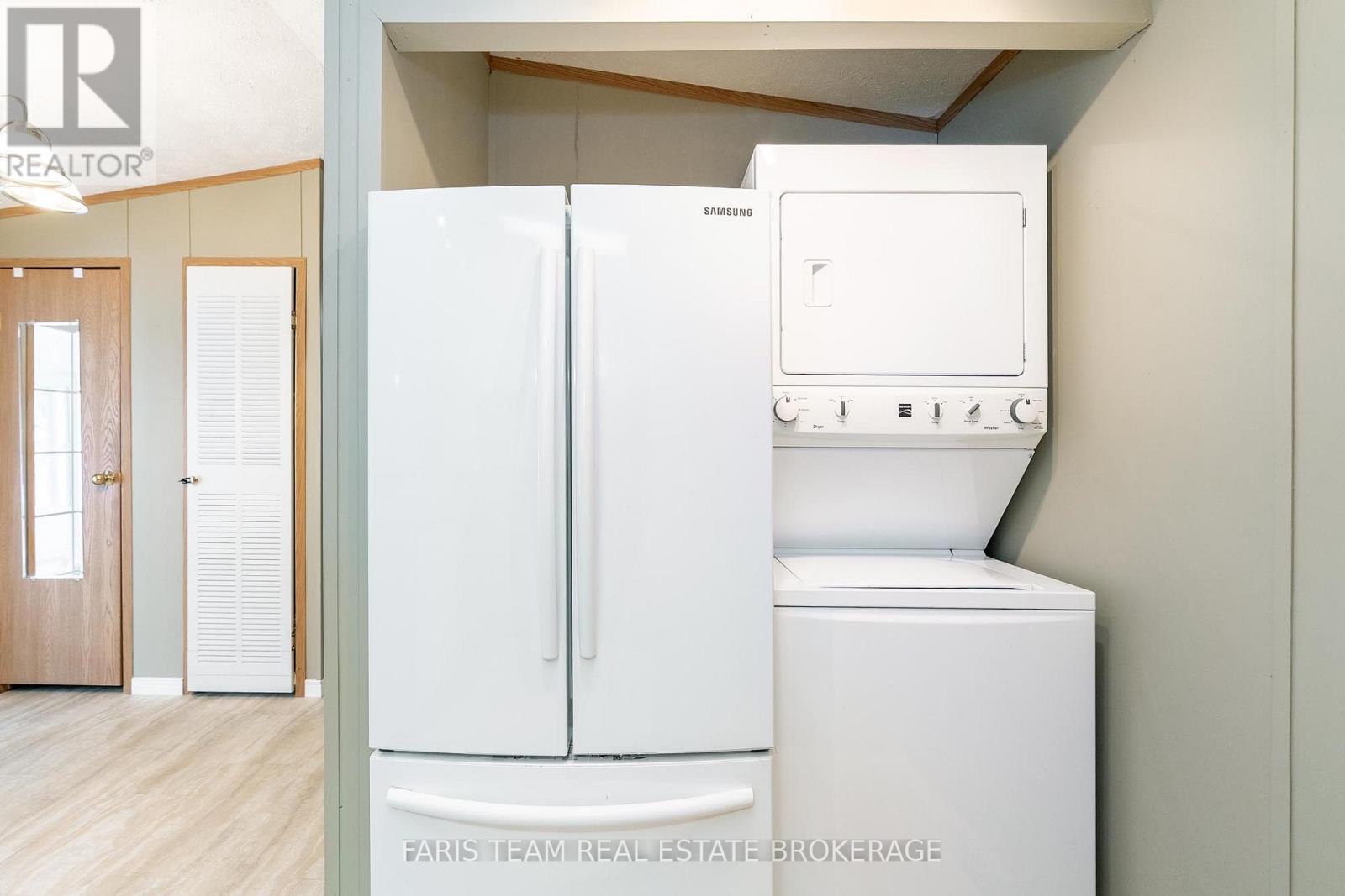 4128 Haines Street, Severn, Ontario  L3V 6H4 - Photo 10 - S12498906