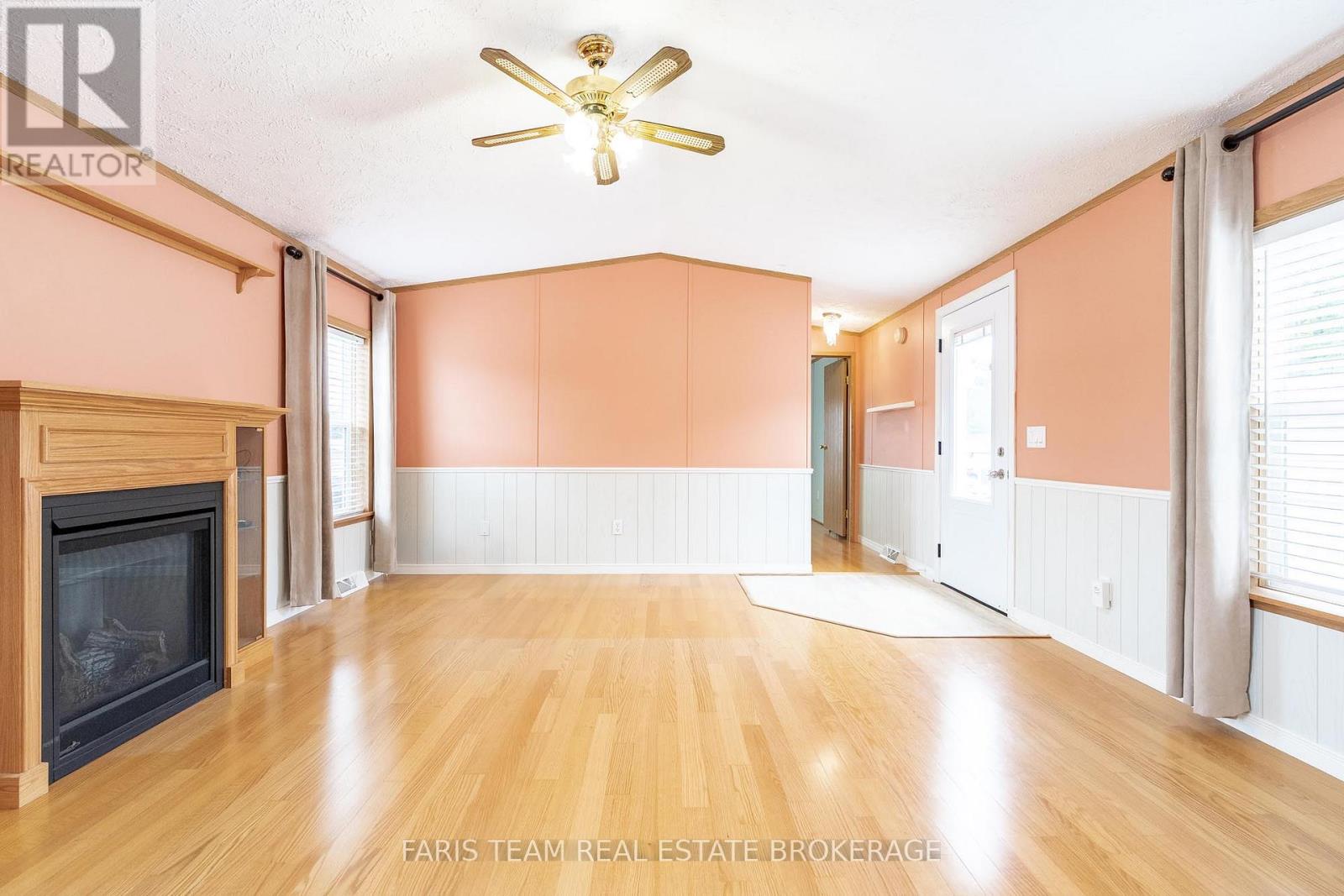 4128 Haines Street, Severn, Ontario  L3V 6H4 - Photo 14 - S12498906