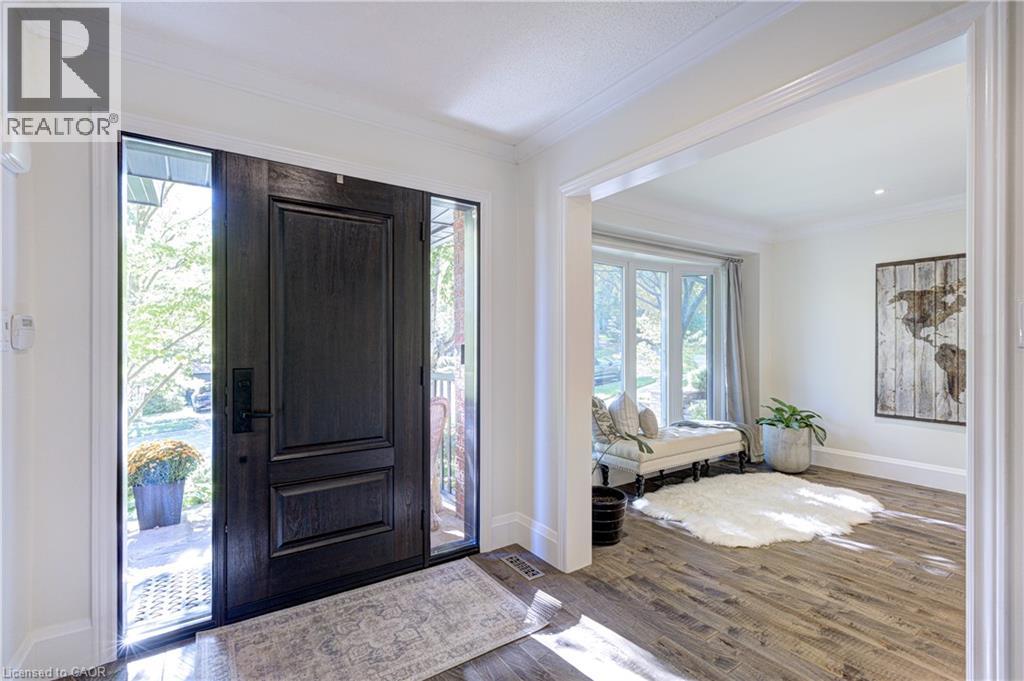 6 Mays Crescent, Waterdown, Ontario  L8B 0G4 - Photo 8 - 40781772