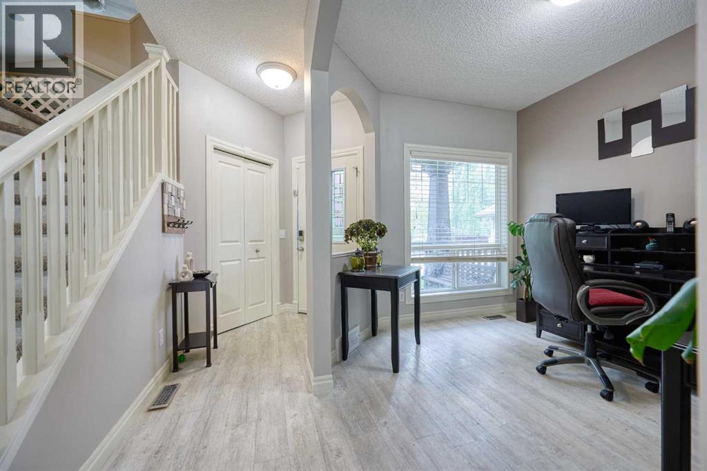 112 Panamount Green Nw, Calgary, Alberta  T3K 5R7 - Photo 13 - A2243693