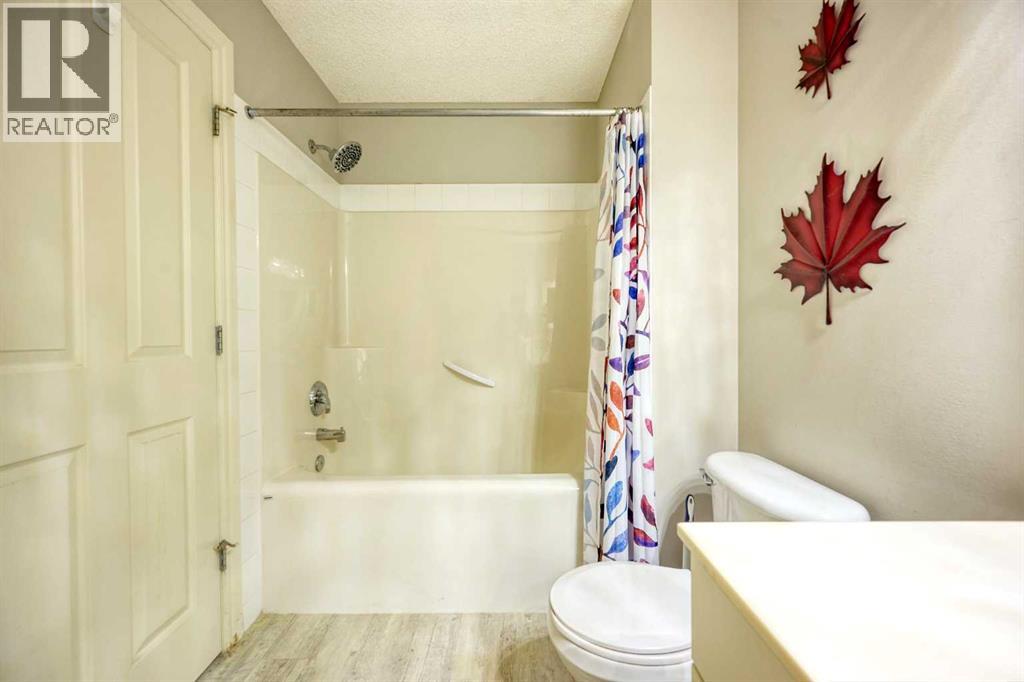 112 Panamount Green Nw, Calgary, Alberta  T3K 5R7 - Photo 20 - A2243693