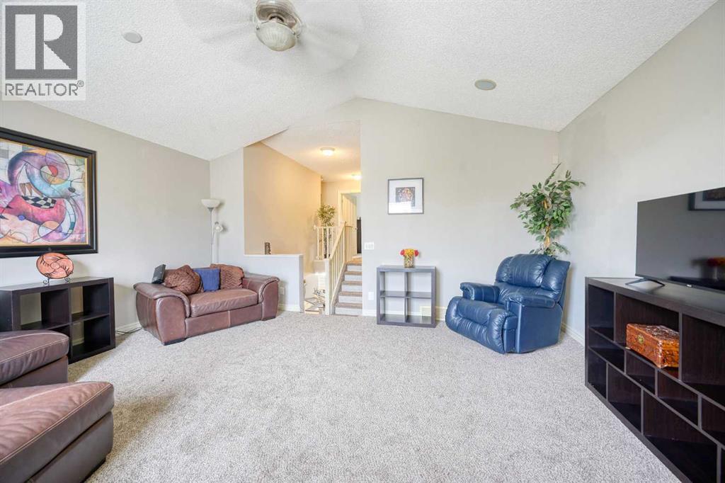 112 Panamount Green Nw, Calgary, Alberta  T3K 5R7 - Photo 17 - A2243693