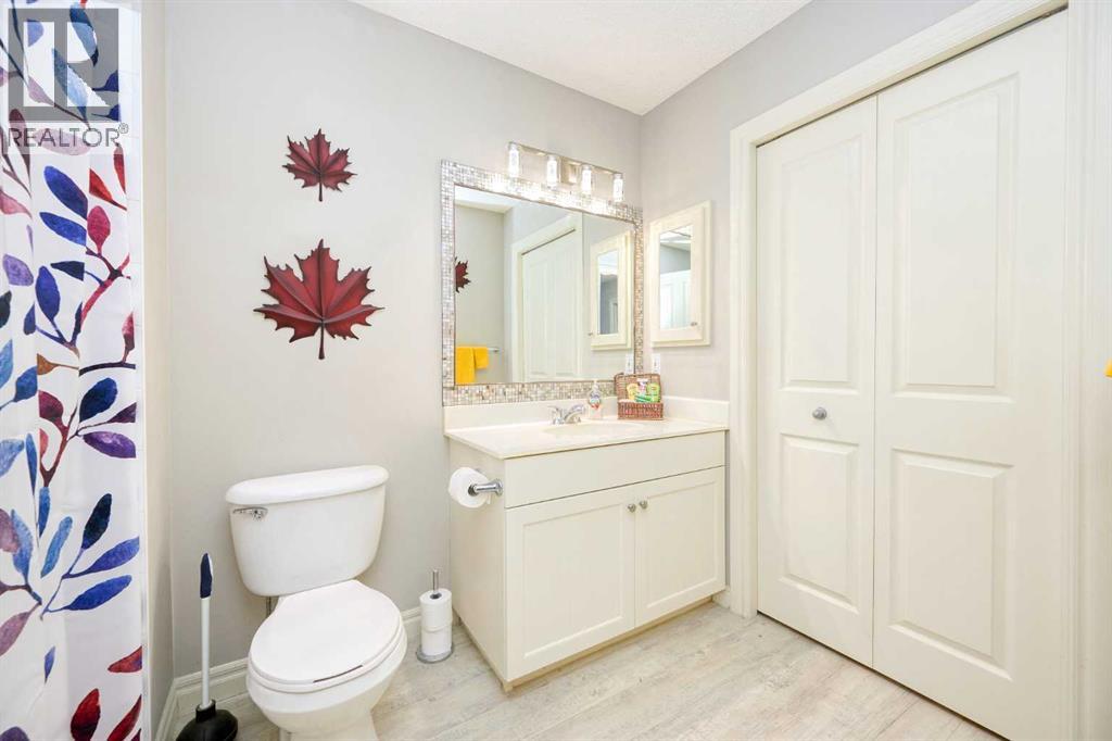 112 Panamount Green Nw, Calgary, Alberta  T3K 5R7 - Photo 19 - A2243693