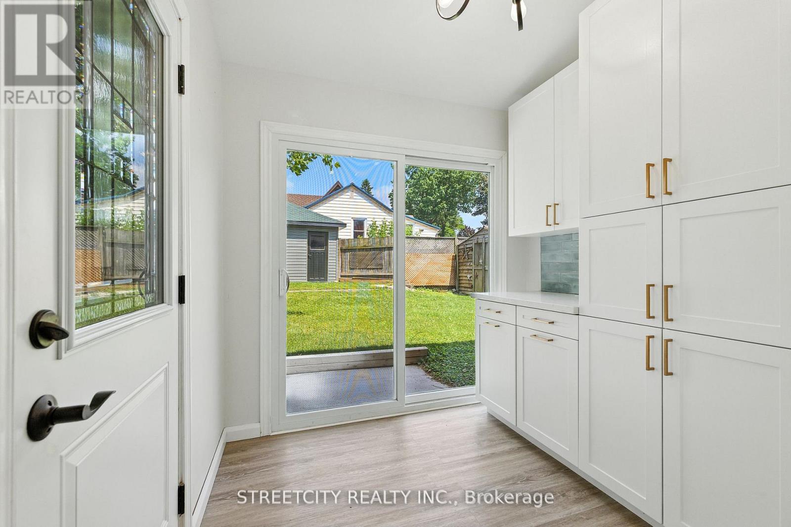 418 Ashland Avenue, London East (East G), Ontario  N5W 4G3 - Photo 14 - X12499140