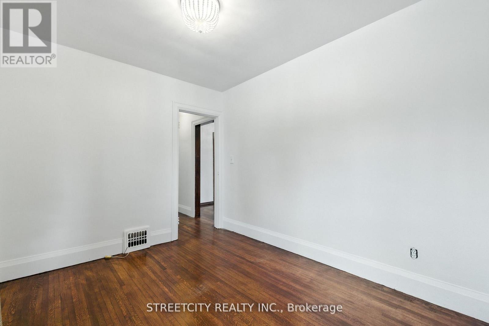 418 Ashland Avenue, London East (East G), Ontario  N5W 4G3 - Photo 17 - X12499140