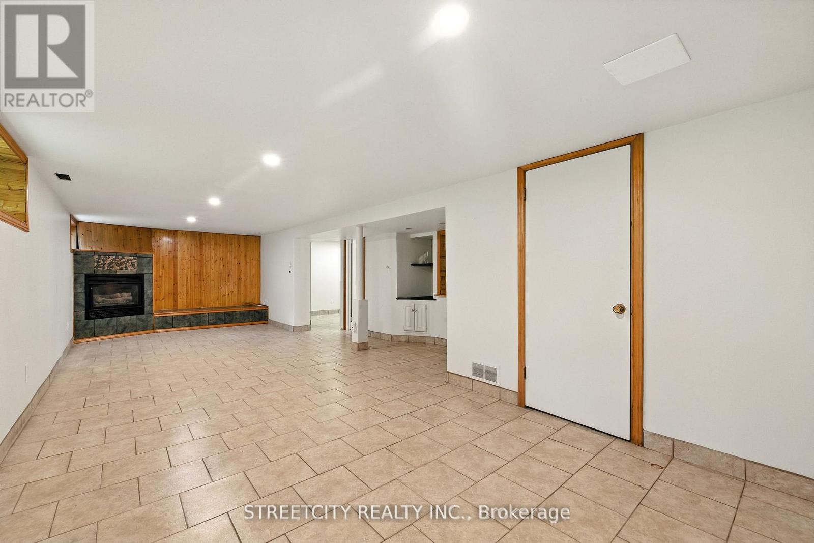 418 Ashland Avenue, London East (East G), Ontario  N5W 4G3 - Photo 22 - X12499140