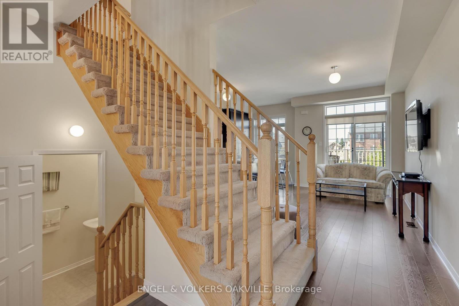 64 Batiste Trail, Halton Hills, Ontario  L7G 0H2 - Photo 18 - W12498886