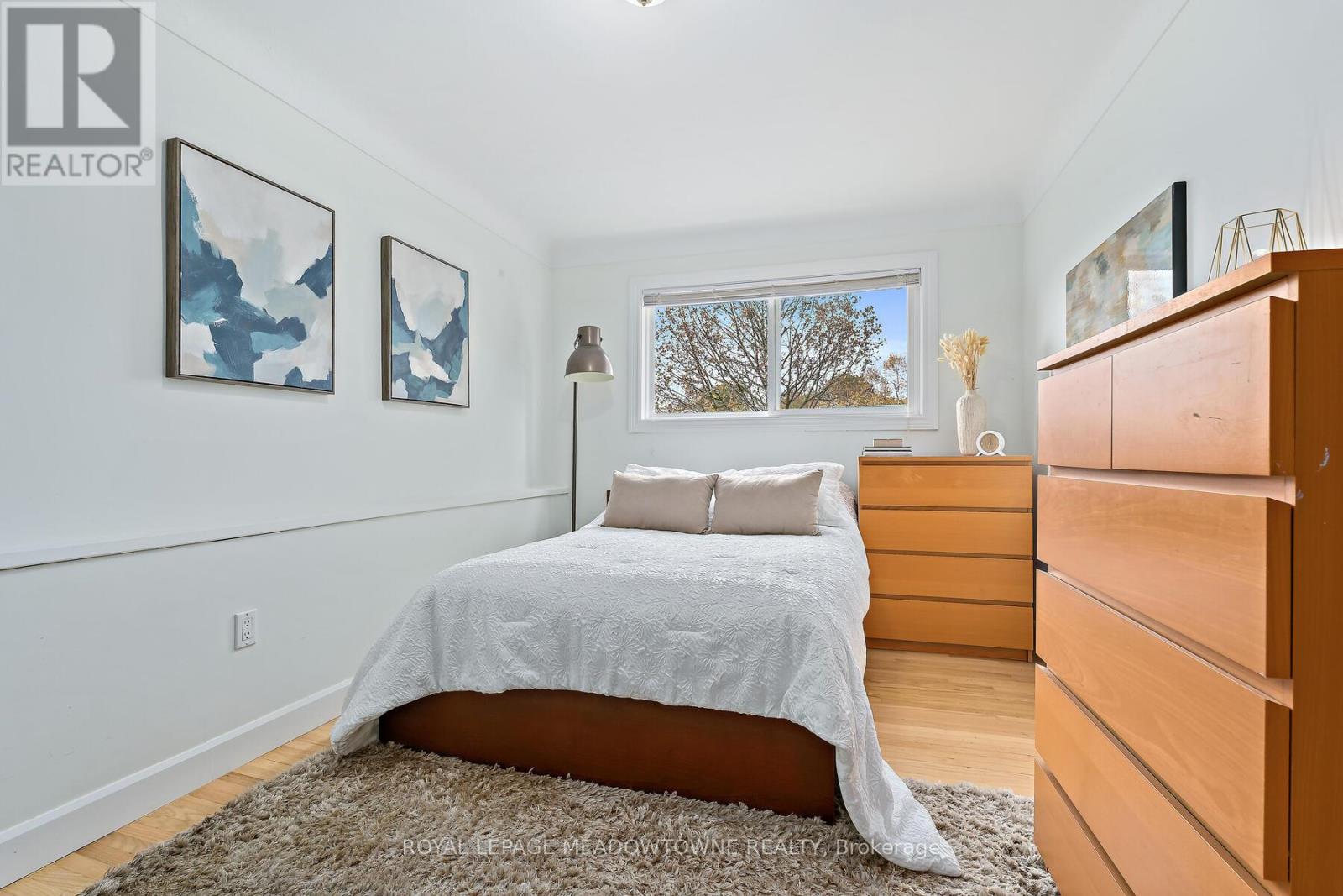 113 Elizabeth Drive, Halton Hills, Ontario  L7J 1B6 - Photo 24 - W12498888