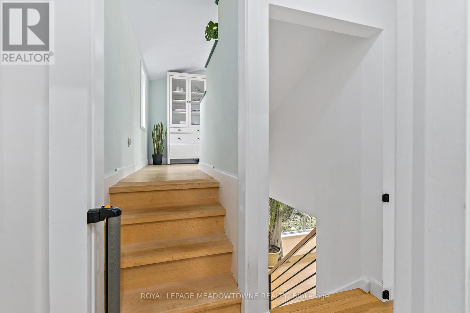 113 Elizabeth Drive, Halton Hills, Ontario  L7J 1B6 - Photo 27 - W12498888