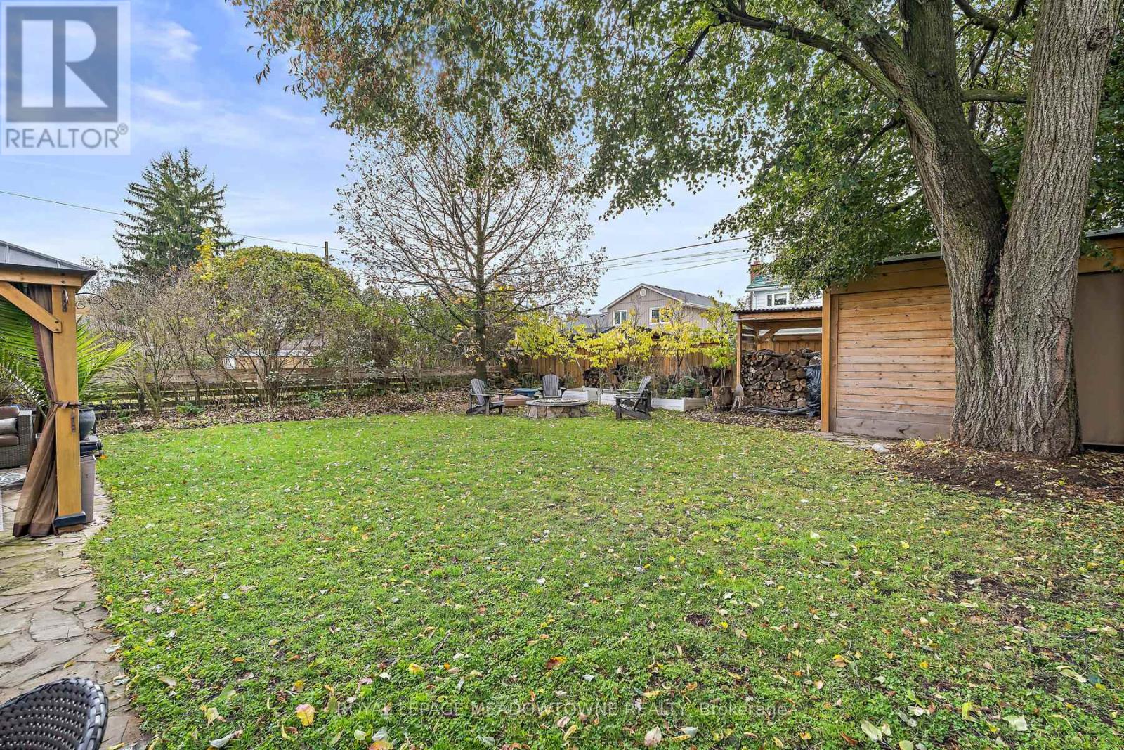 113 Elizabeth Drive, Halton Hills, Ontario  L7J 1B6 - Photo 33 - W12498888