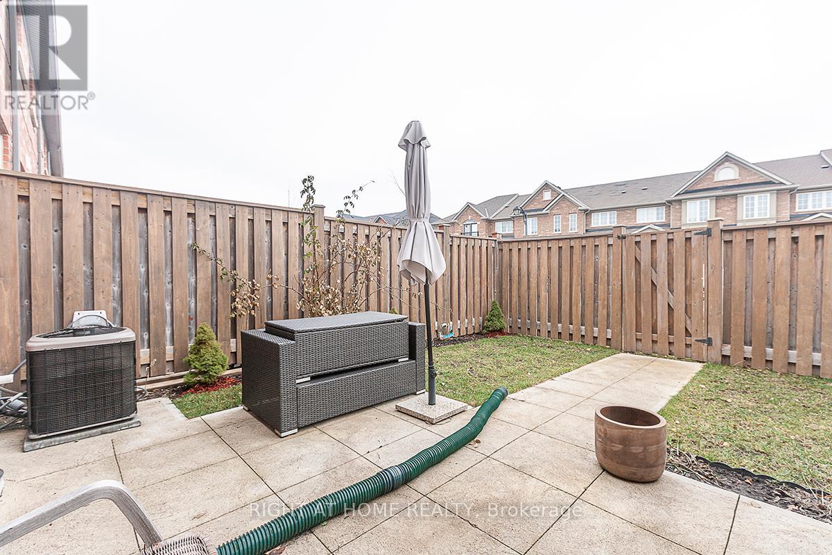 59 - 745 Farmstead Drive, Milton, Ontario  L9T 8B1 - Photo 36 - W12498944