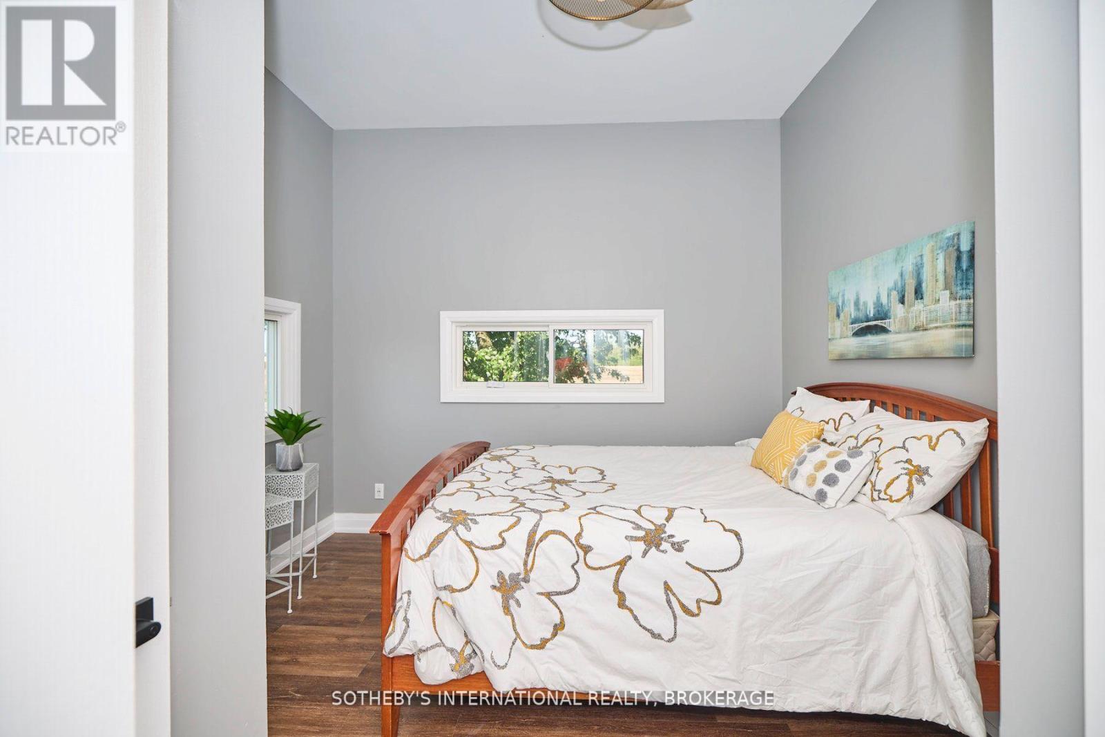 7186 Garner Road, Niagara Falls, Ontario  L2H 0X7 - Photo 21 - X12499104