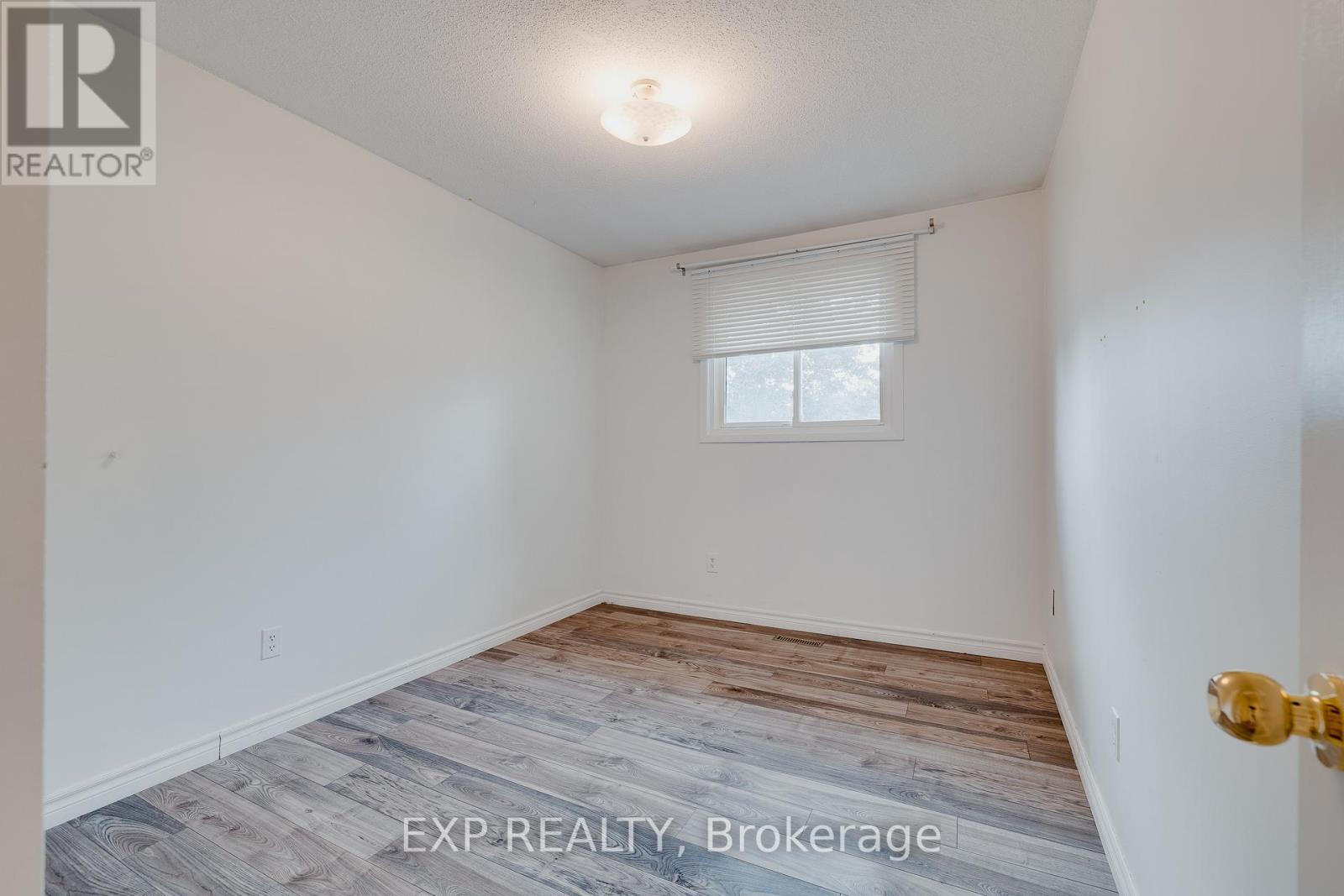 Upper - 595 Pioneer Drive, Kitchener, Ontario  N2P 1L6 - Photo 14 - X12498942