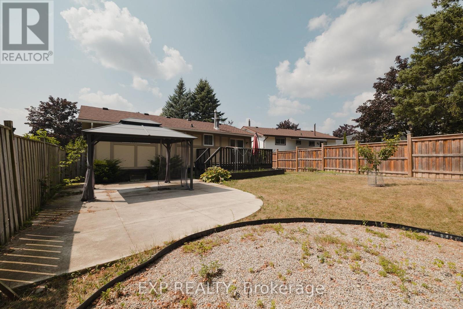 Upper - 595 Pioneer Drive, Kitchener, Ontario  N2P 1L6 - Photo 17 - X12498942