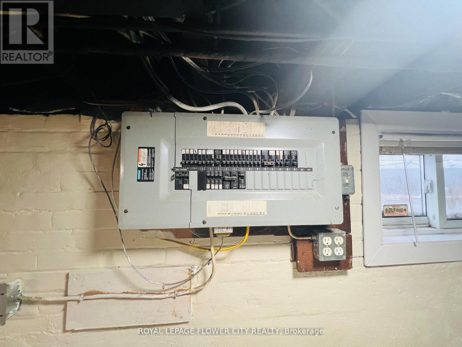 346 Wharncliffe Road S, London South, Ontario  N6J 2L8 - Photo 26 - X12498954