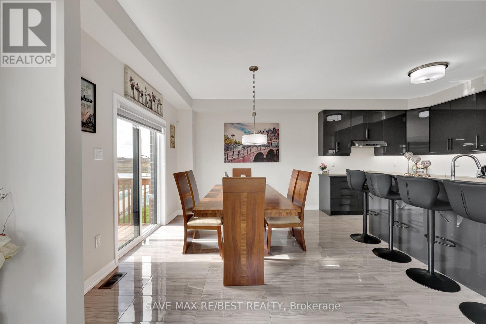 130 Hitchman Street, Brant, Ontario  N3L 0N6 - Photo 15 - X12498964