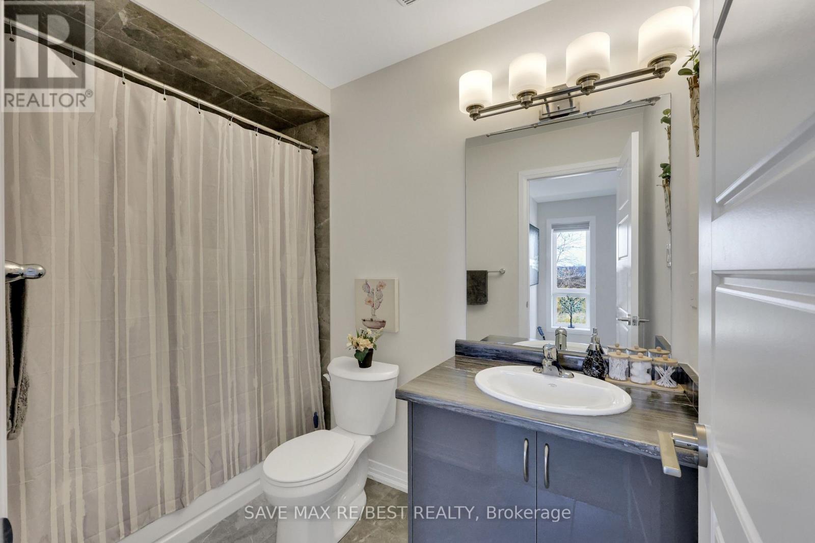 130 Hitchman Street, Brant, Ontario  N3L 0N6 - Photo 24 - X12498964