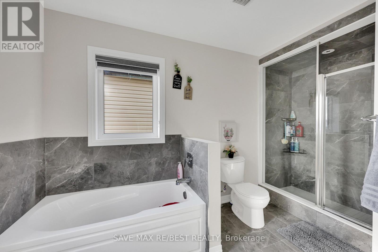 130 Hitchman Street, Brant, Ontario  N3L 0N6 - Photo 39 - X12498964