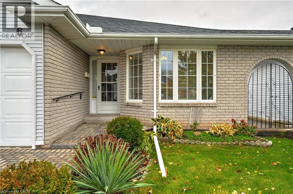 6 Village Drive, Smithville, Ontario  L0R 2A0 - Photo 1 - 40784886