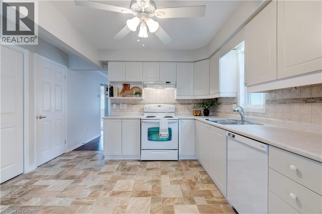 6 Village Drive, Smithville, Ontario  L0R 2A0 - Photo 19 - 40784886