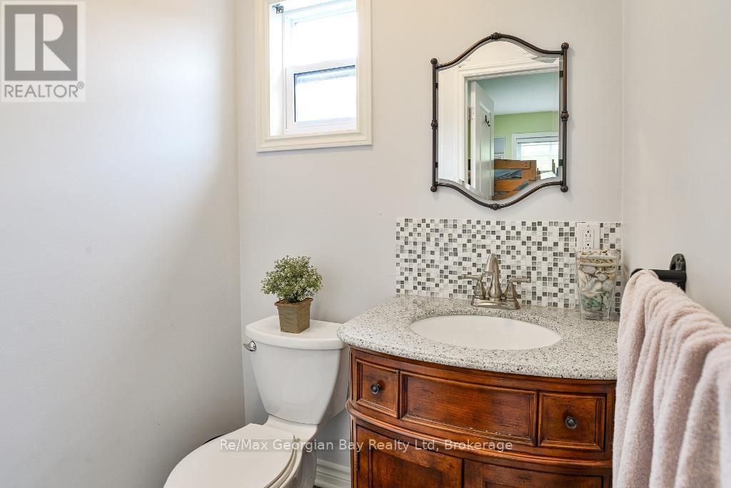 Beach Chalet #3 - 1230 Grandview Lodge Road, Severn, Ontario  P0E 1N0 - Photo 16 - S12499034