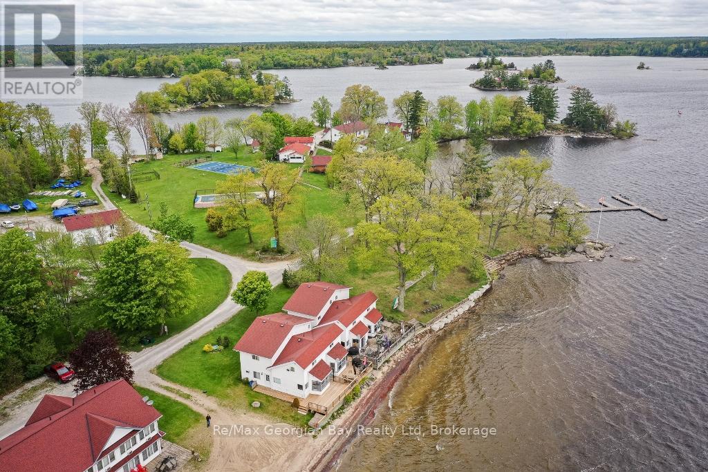 Beach Chalet #3 - 1230 Grandview Lodge Road, Severn, Ontario  P0E 1N0 - Photo 2 - S12499034