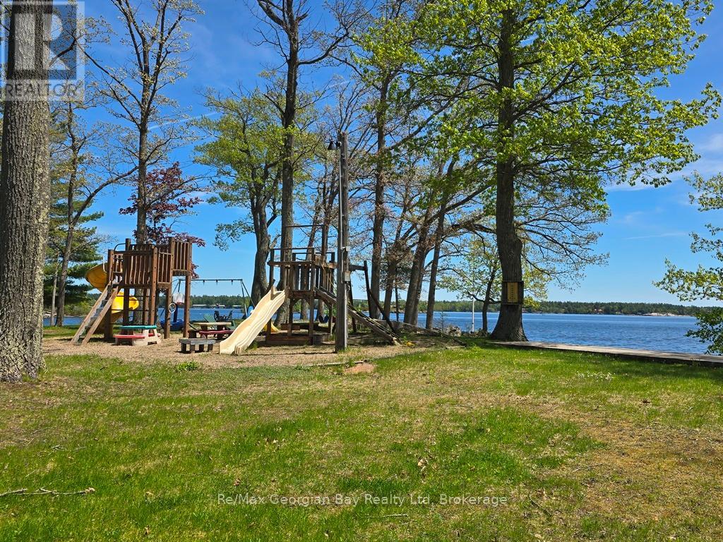 Beach Chalet #3 - 1230 Grandview Lodge Road, Severn, Ontario  P0E 1N0 - Photo 29 - S12499034