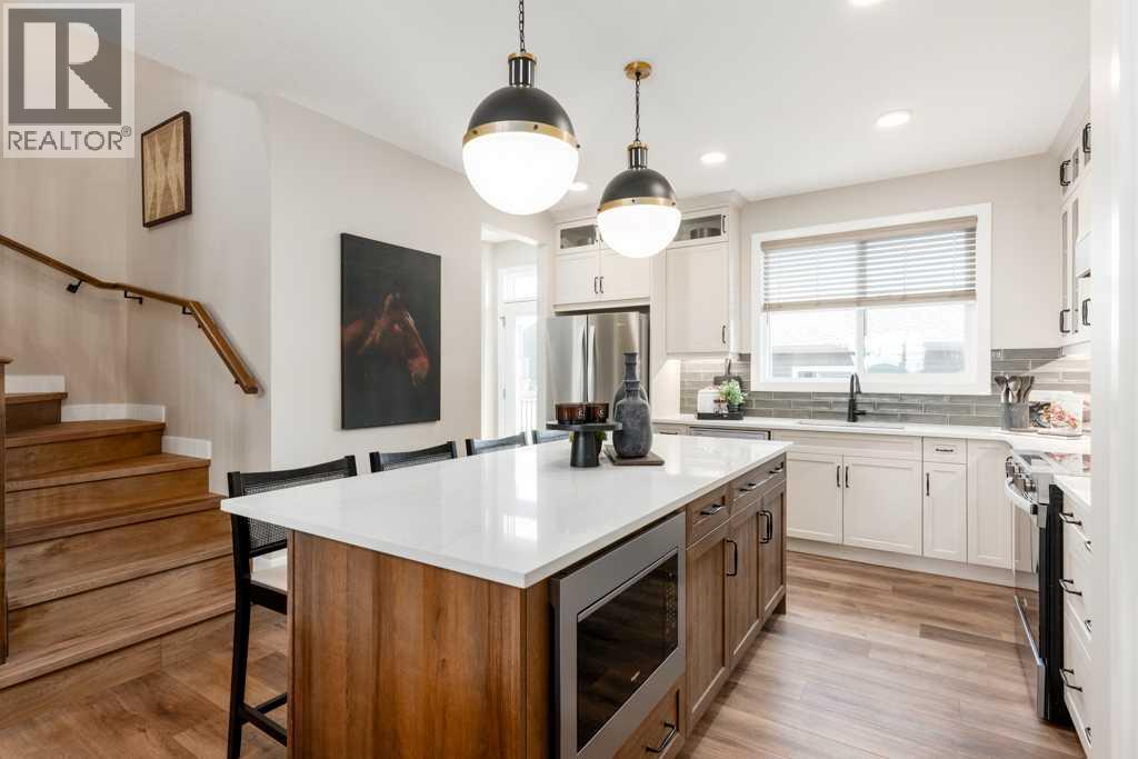 292 Rangeview Way Se, Calgary, Alberta  T3S 0L5 - Photo 2 - A2259338