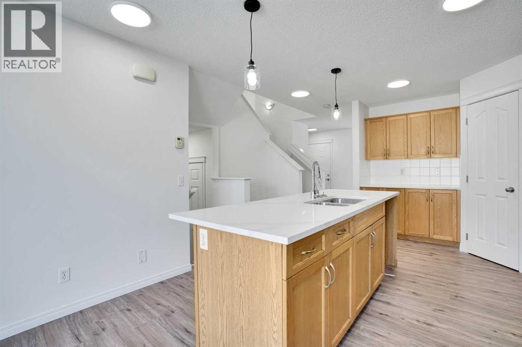 201 Copperstone Terrace Se, Calgary, Alberta T3Z 0J4 - Photo 10 - A2260202