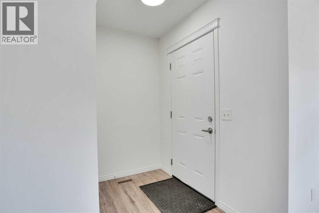 201 Copperstone Terrace Se, Calgary, Alberta T3Z 0J4 - Photo 6 - A2260202